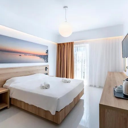 Zorbas Beach Hotel-3