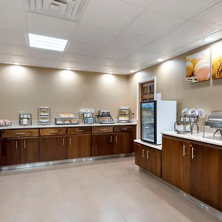 Comfort Inn Binghamton I-81-3