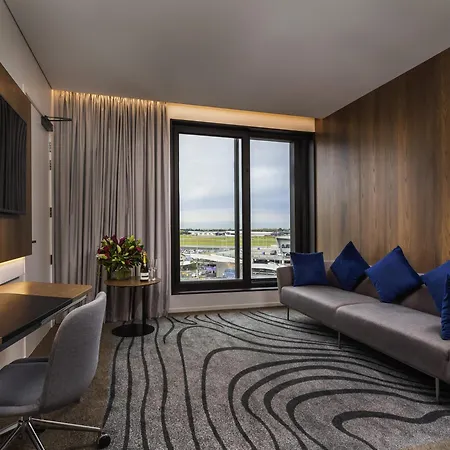 Novotel Christchurch Airport-3