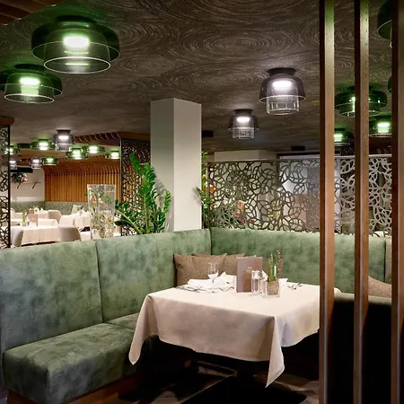 Wellnesshotel Riedlberg-3