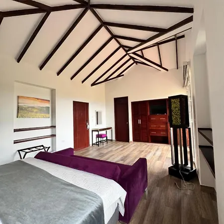 CASA BOHEMIA - Hotel, Spa, Restaurante, Viñedo, Cervecería-2