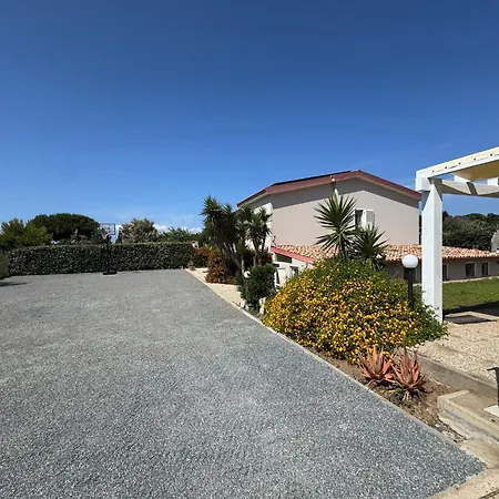 Mi Casa Es Tu Casa 104-3