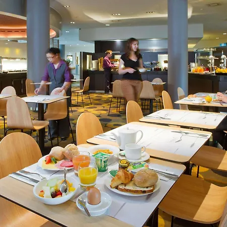 Novotel Leuven Centrum-2