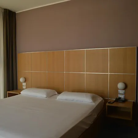 Hotel Delle Fiere-2