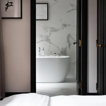 Lofts Du Vieux-Port By Gray Collection-2