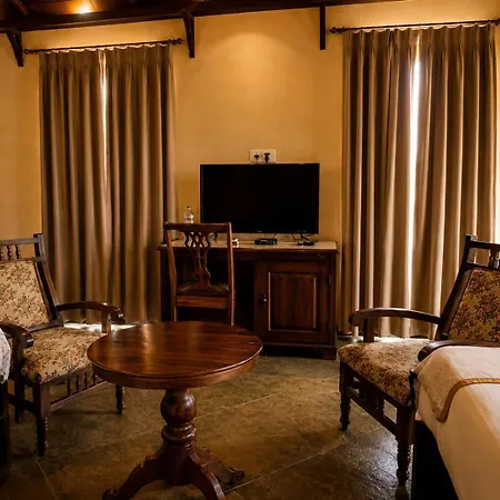 Jawai Leopard Safari Lodge-2