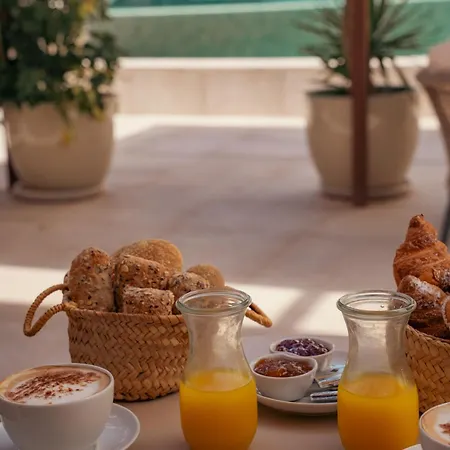 Ynaira hotel&Spa-3