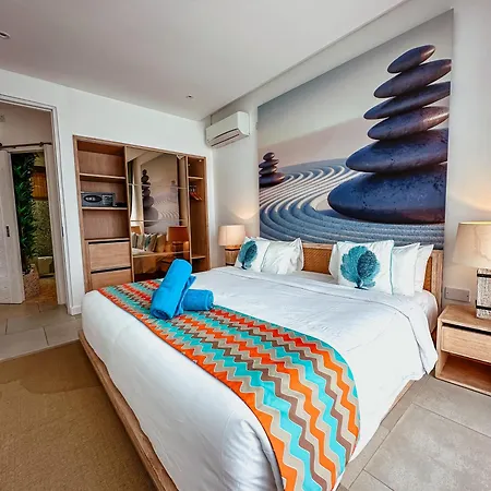 Aqua Boutique Hotel- Secluded Ocean View Suites & Infinity Pool-2