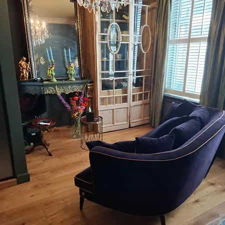 Sint Andries Suites-3