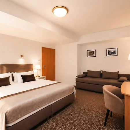 Colorfactory Spa Hotel - Czech Leading Hotels-3