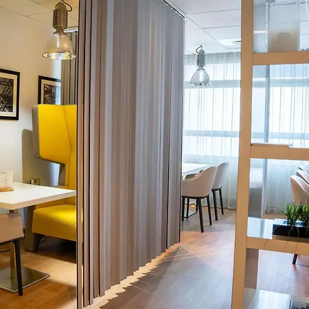 Mercure Paris Massy Gare Tgv-2