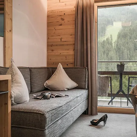 Hotel Bergkristall Zillertal - Adults Only-3