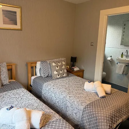 Dionard Guest House-3