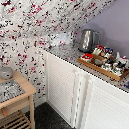 Dionard Guest House-2