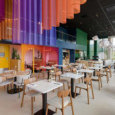 Ibis Styles Rotterdam Ahoy-2