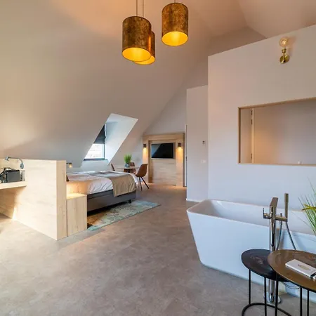 Hotel 46-3