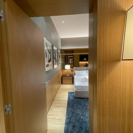 Luxurious Apartments In The Center Of Rome-3