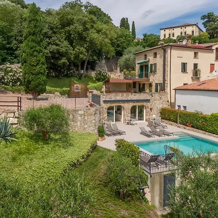 Borgo Petrarca-2