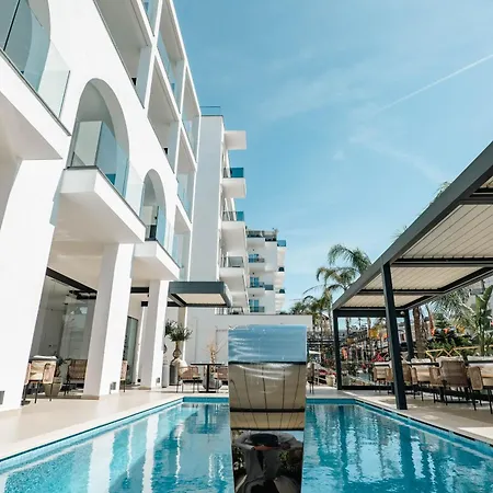 Colosseum Hotel-2