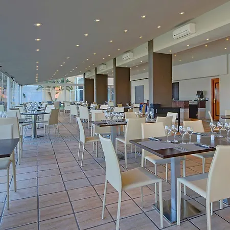 SOL by Meliá Málaga Guadalmar-3