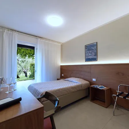 Hotel Fabricia-2