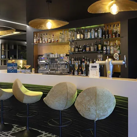 Mercure Orléans Centre Bords de Loire-3