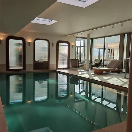Hostellerie De La Pointe Saint-Mathieu - Spa & Restaurant-3