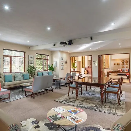 Casterbridge Hollow Boutique Hotel-3