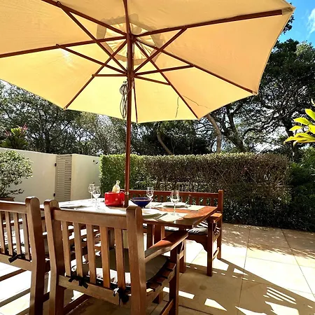 Mirra Chana Beachfront Apartments Mooloolaba-3