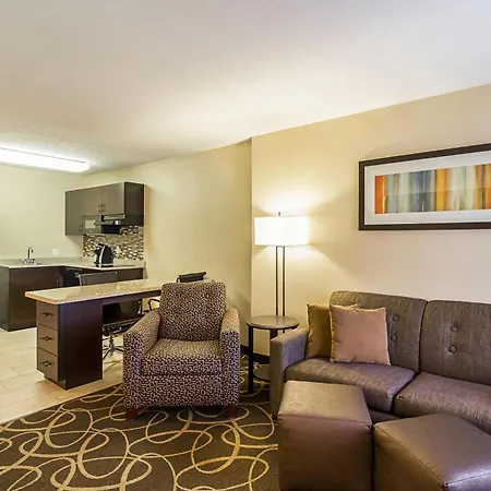 Mainstay Suites Fargo - I-94 Medical Center-3