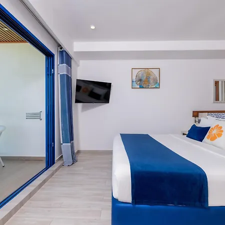 Kaani Palm Beach-2