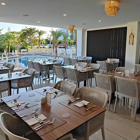 Bohemian Gardens Hotel-2