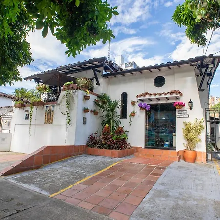 Aguacatala Hotel Boutique-3