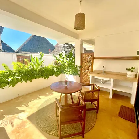 Aluna Beach Apartments-2