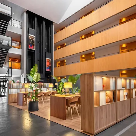 Innside By Melia Barcelona Aeropuerto-3