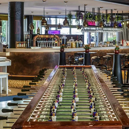 Novotel Barcelona Cornella-3
