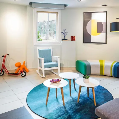 Aparthotel Adagio Access Paris Porte De Charenton-3