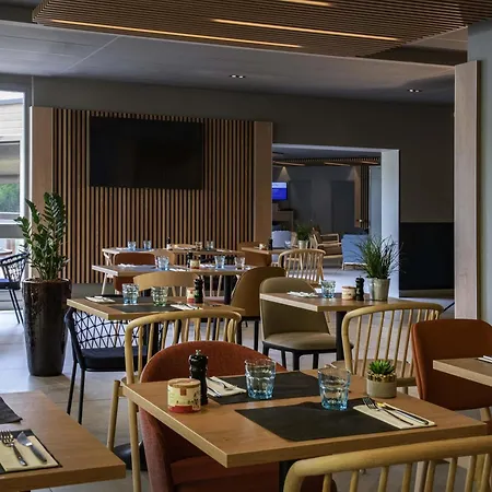 Novotel Antibes Sophia Antipolis-3