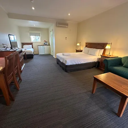 Crystal Inn-3