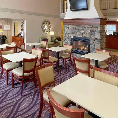 Smart Suites, An Ascend Collection Hotel-3