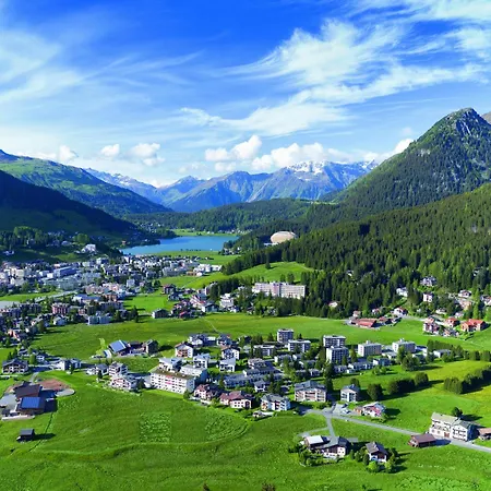 Hilton Garden Inn Davos-2