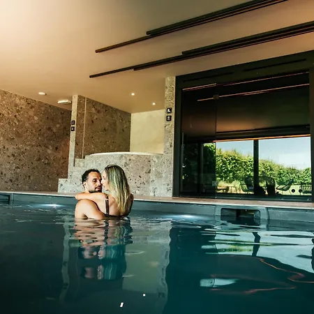 Domaine Sur Les Sarts-3