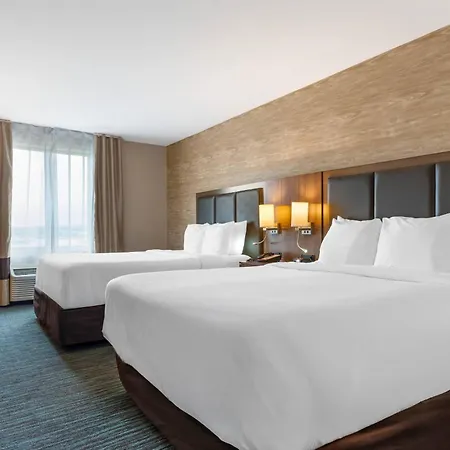 Comfort Inn & Suites Calgary Airport - North-2
