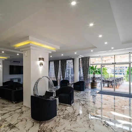 Prestige Grand Hotel&Aquapark-3