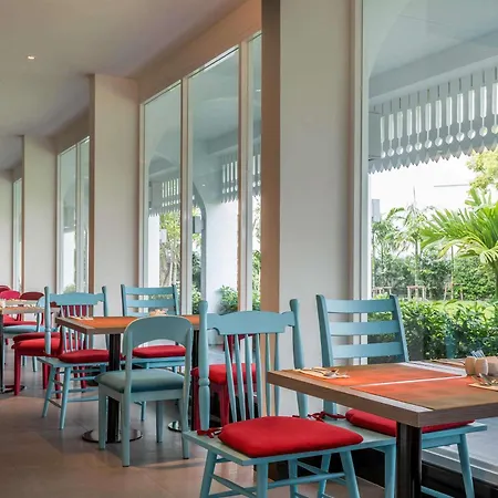 Ibis Styles Phuket City-3