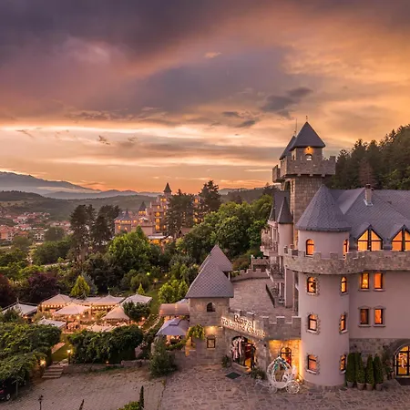 Royal Valentina Castle-2