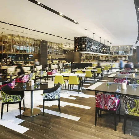 Novotel Singapore On Stevens-3