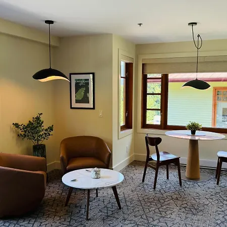 Artisan Suites On Bowen-3