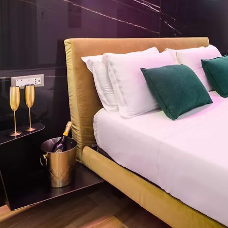 Municipio Luxury Suite-3