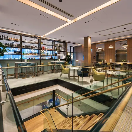 Hotel Grand Chancellor Auckland-3